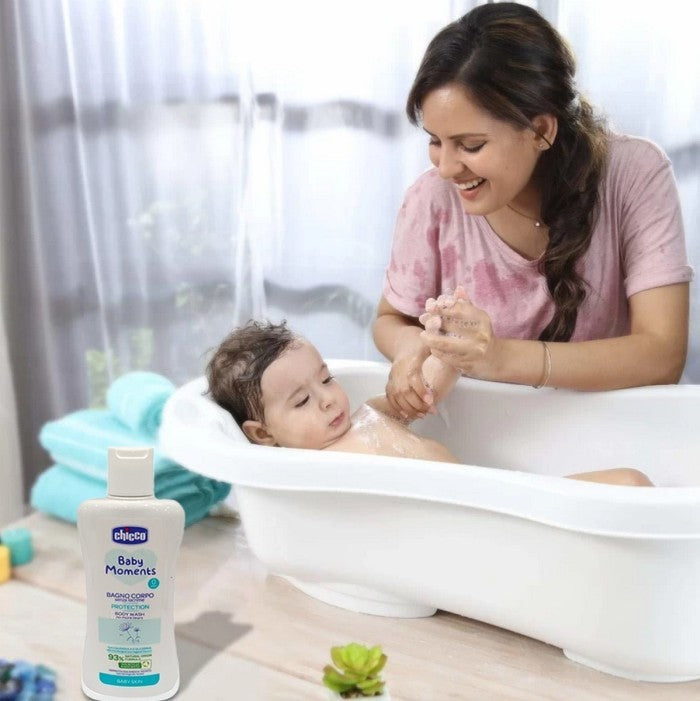 CHICCO Baby Moments Body Wash Protection 200ml Sabun Badan Bayi 200 ml 10579