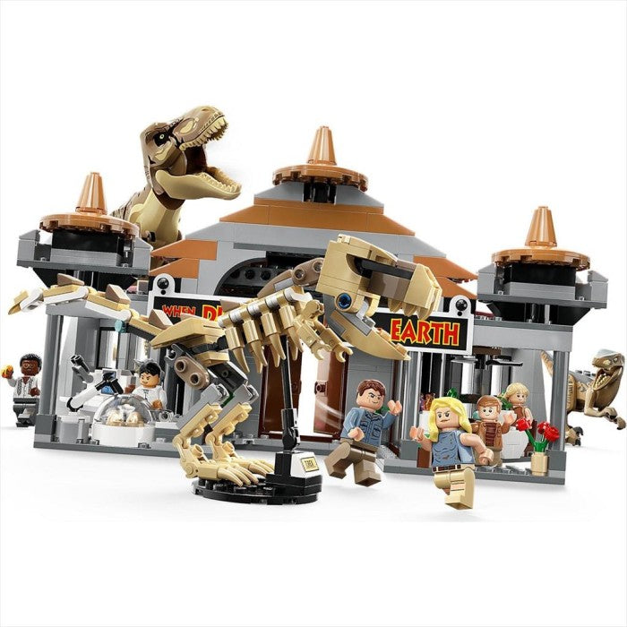 LEGO Jurassic World 76961 Visitor Center T Rex and Raptor Attack