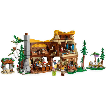 LEGO Disney Exclusive 43242 Snow White and the Seven Dwarfs Cottage