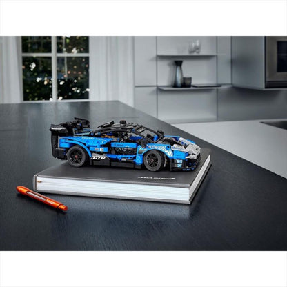 LEGO Technic 42123 McLaren Senna GTR