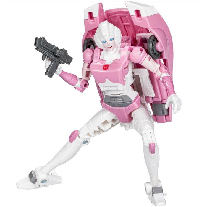 Hasbro Transformers F4480 Arcee Studio Series 86