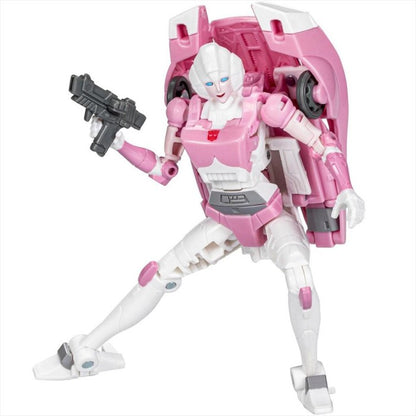 Hasbro Transformers F4480 Arcee Studio Series 86