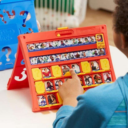 Hasbro Gaming  F6105 Guess Who