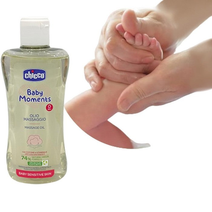 CHICCO Baby Moments Massage Oil for Sensitive Skin 200ml Minyak Pijat Bayi 200 ml 10242