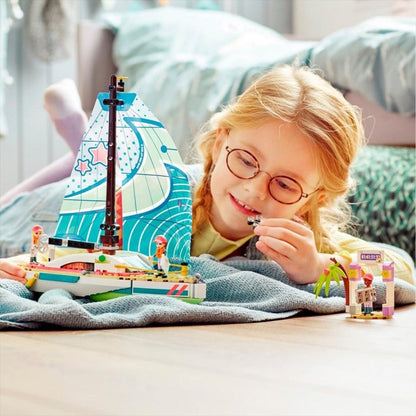 LEGO Friends 41716 Stephanie Sailing Adventure