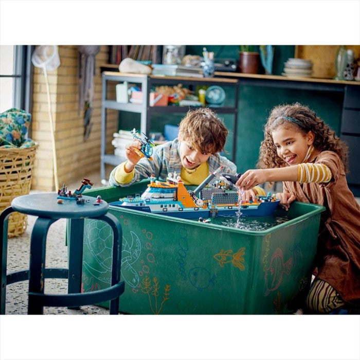 LEGO City 60368 Artic Explorer Ship