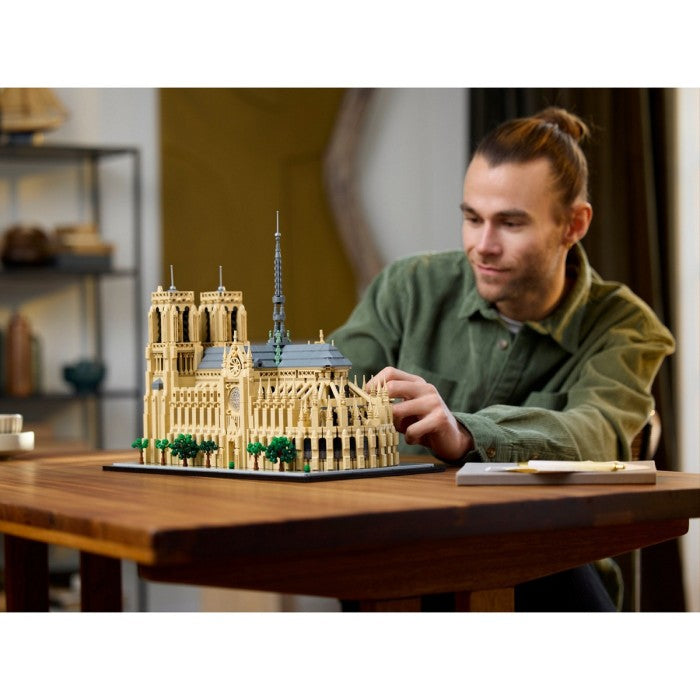 LEGO Architecture 21061 Notre Dame de Paris