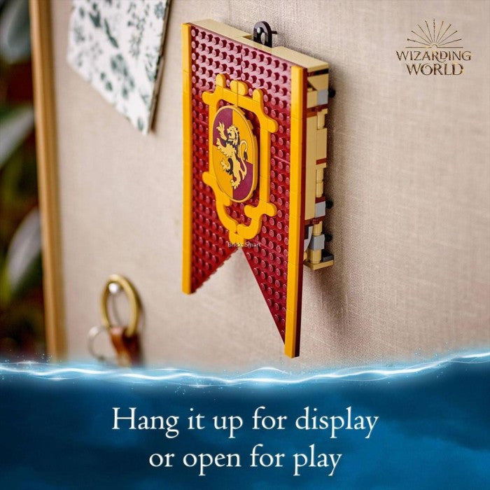 LEGO Harry Potter 76409 Gryffindor House Banner