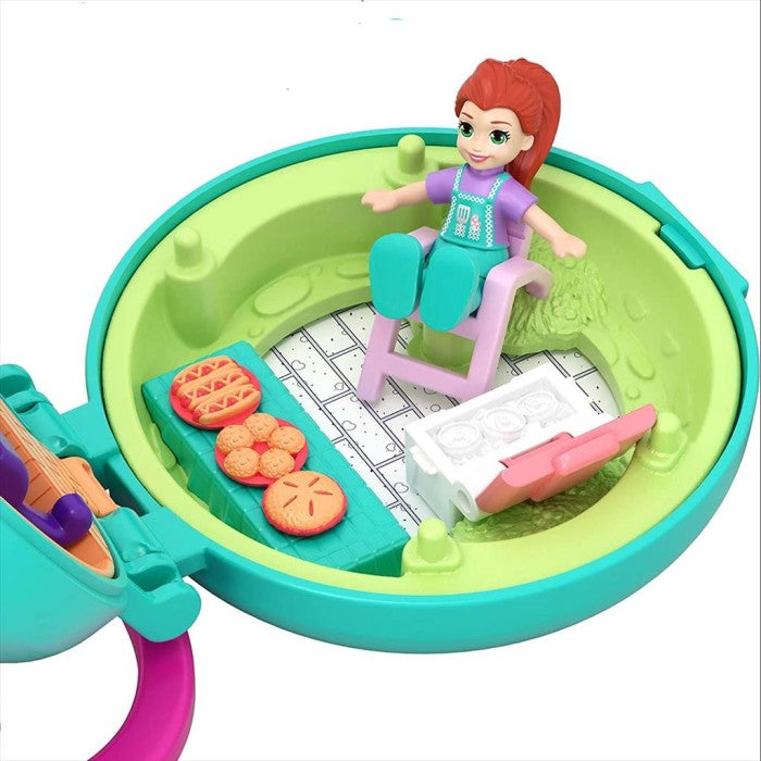 Polly Pocket GKJ39 Tiny Compact Barbeque GKJ43