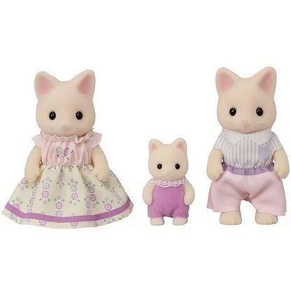 EPOCH Sylvanian Families 5769 Floral Cat Family Trio Figure