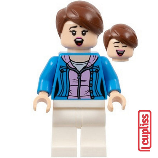 PART OUT LEGO SOC167 City Sports Soccer Spectator Female Minifigure Figure