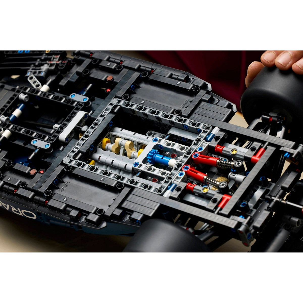 LEGO Technic 42206 Oracle Red Bull Racing RB20 F1 Car