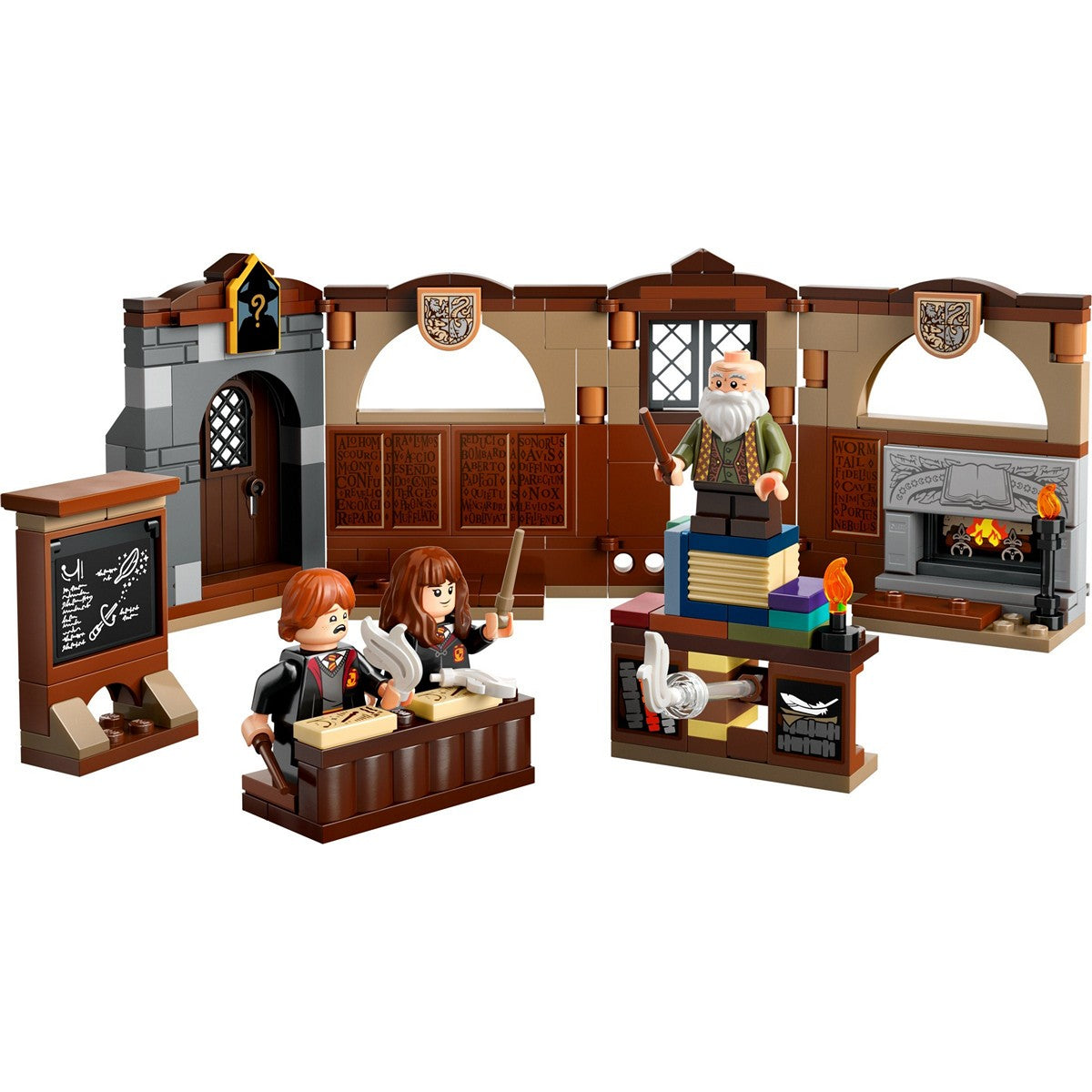 LEGO Harry Potter 76442 Hogwarts Castle Charms Class