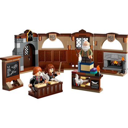 LEGO Harry Potter 76442 Hogwarts Castle Charms Class