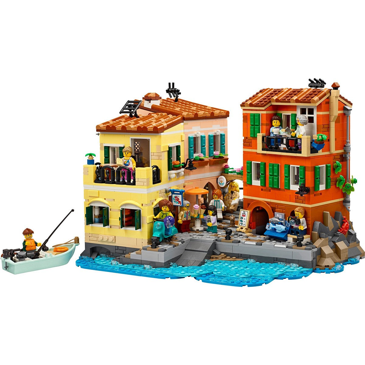 LEGO Icons 21359 Italian Riviera