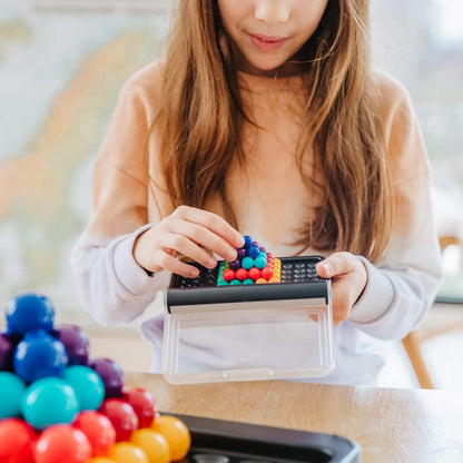 SmartGames 455 IQ Puzzler Pro Pocket Board Game Mainan Edukasi Anak Dewasa Travel Size Smart Games