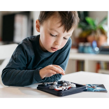 SmartGames 426 Asteroid Escape Compact Board Game Mainan Edukasi Anak Dewasa Travel Size Smart Games