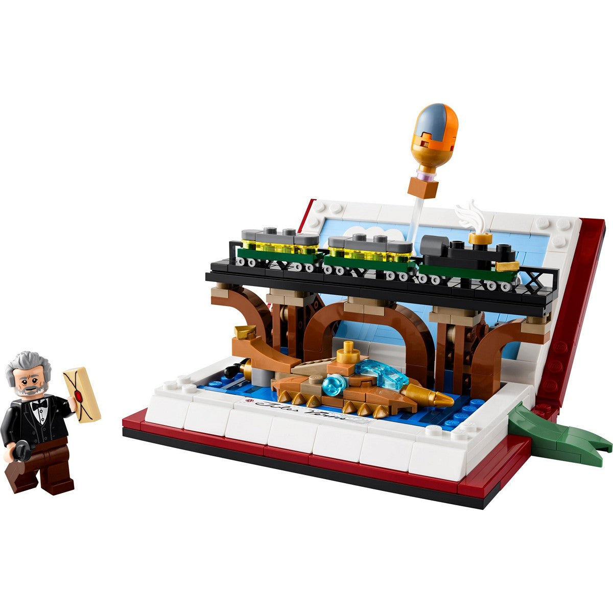 LEGO Promotional 40690 Tribute to Jules Verne Books