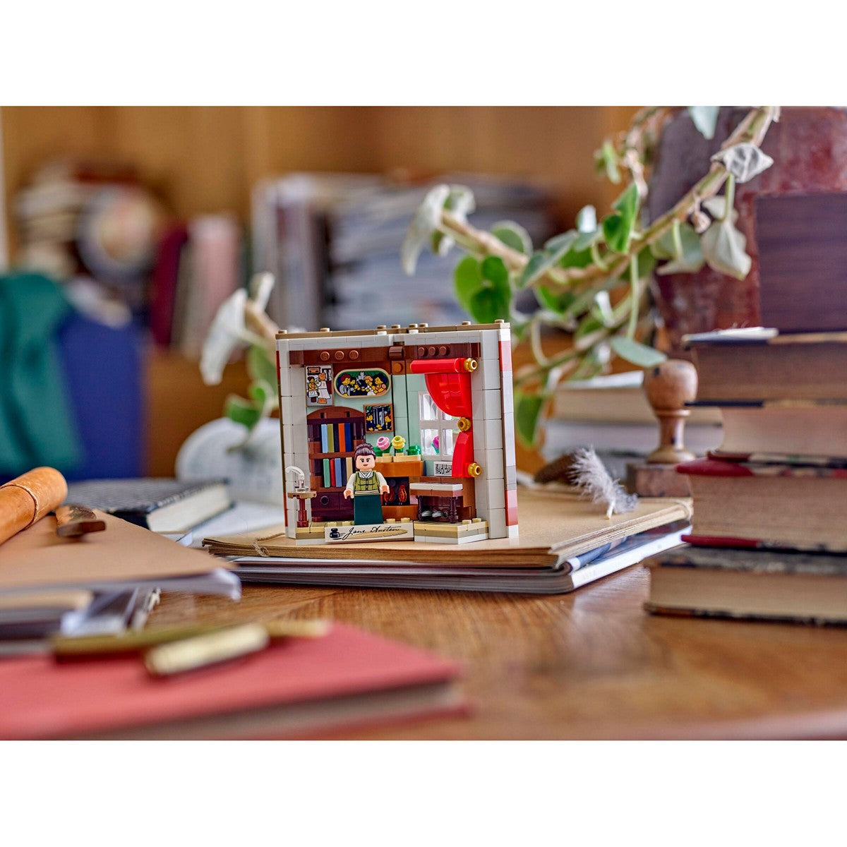 LEGO Promotional 40766 Tribute to Jane Austen Books