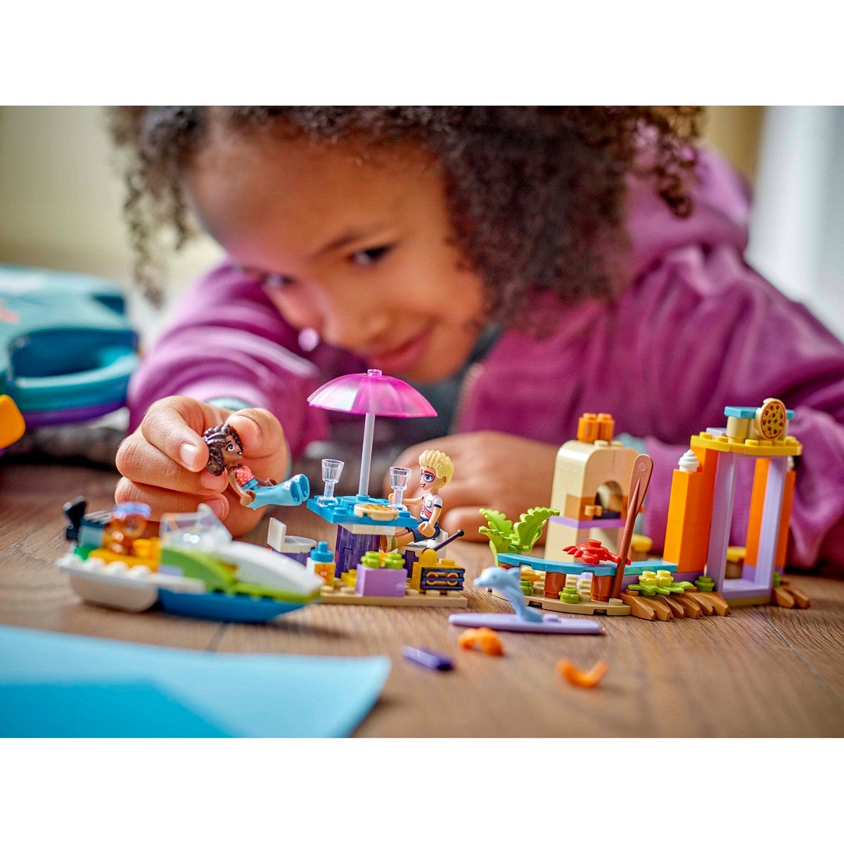 LEGO Friends 42672 Creative Beach and Travel Suitcase