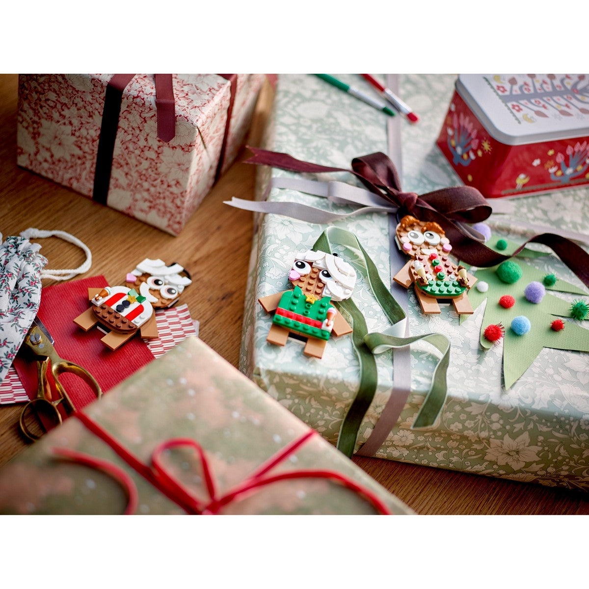 BAD BOX LEGO Seasonal 40642 Gingerbread Ornaments Christmas