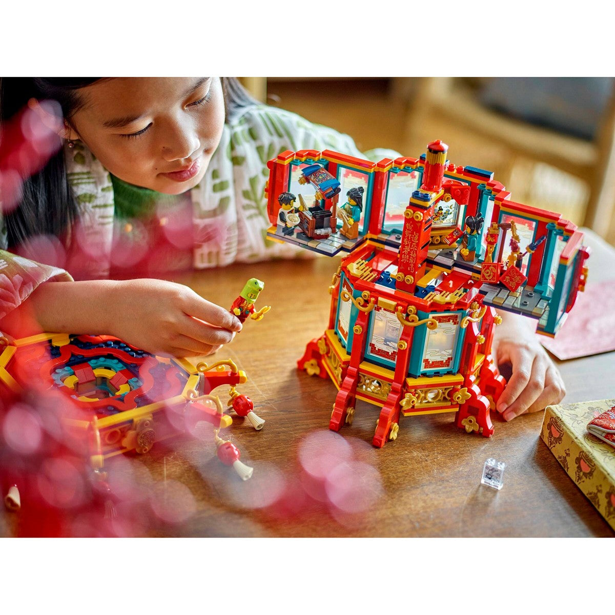 BAD BOX LEGO Chinese Festivals 80116 Trotting Lantern CNY