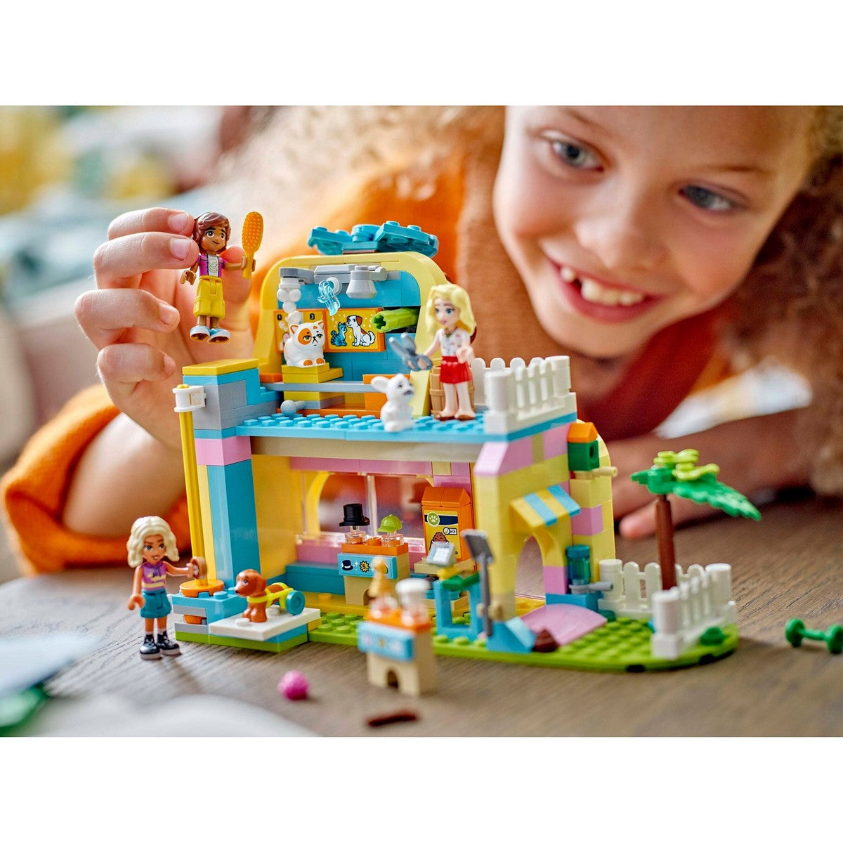 LEGO Friends 42650 Pet Accessories Shop