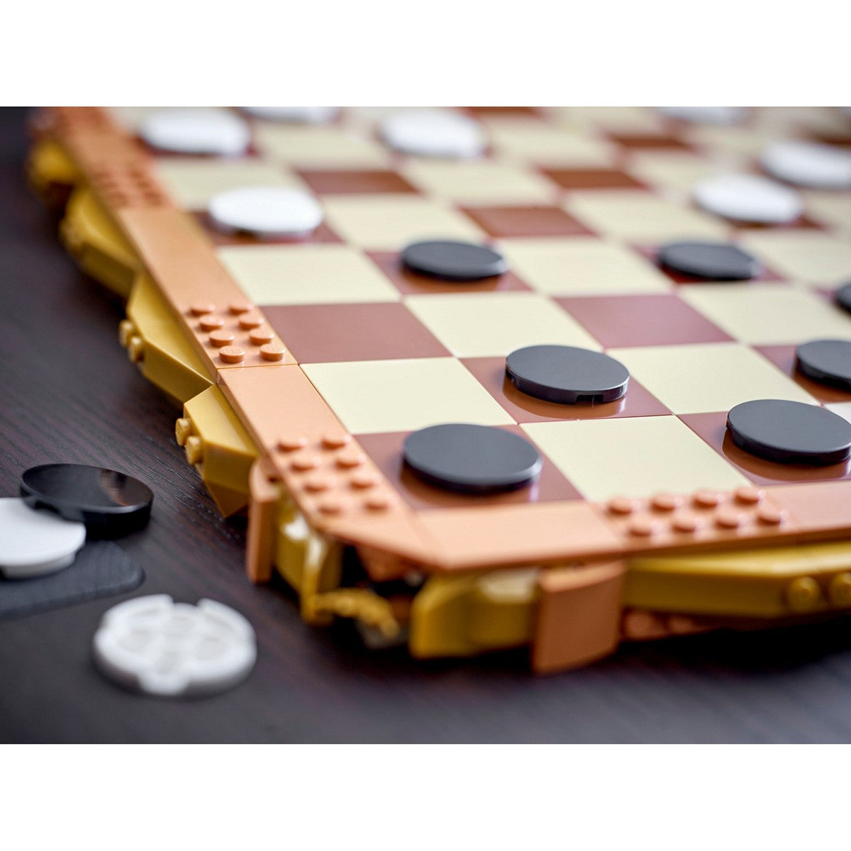 BAD BOX LEGO Games 40719 Traditional Chess Set Leonard Bahro