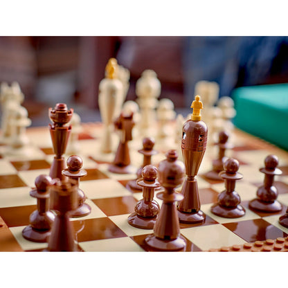 BAD BOX LEGO Games 40719 Traditional Chess Set Leonard Bahro