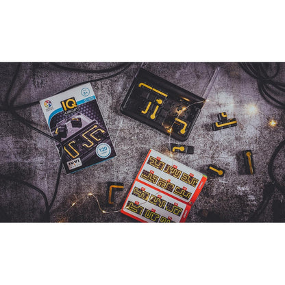 SmartGames 467 IQ Circuit Pocket Board Game Mainan Edukasi Anak Dewasa Travel Size Smart Games