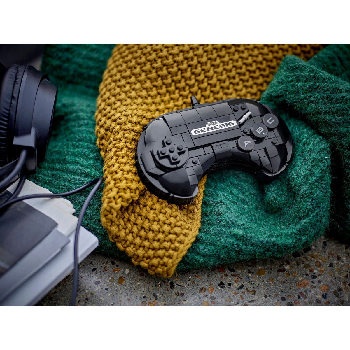 LEGO Promotional 40769 SEGA Genesis Controller Sonic The Hedgehog