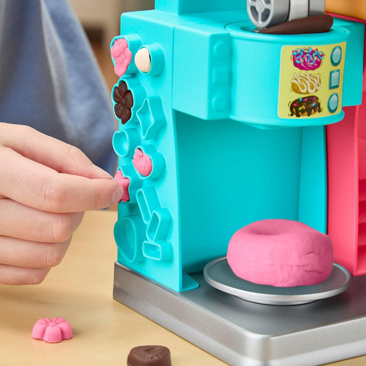 Play Doh Donut Bakery Playset Hasbro G2308 Playdoh