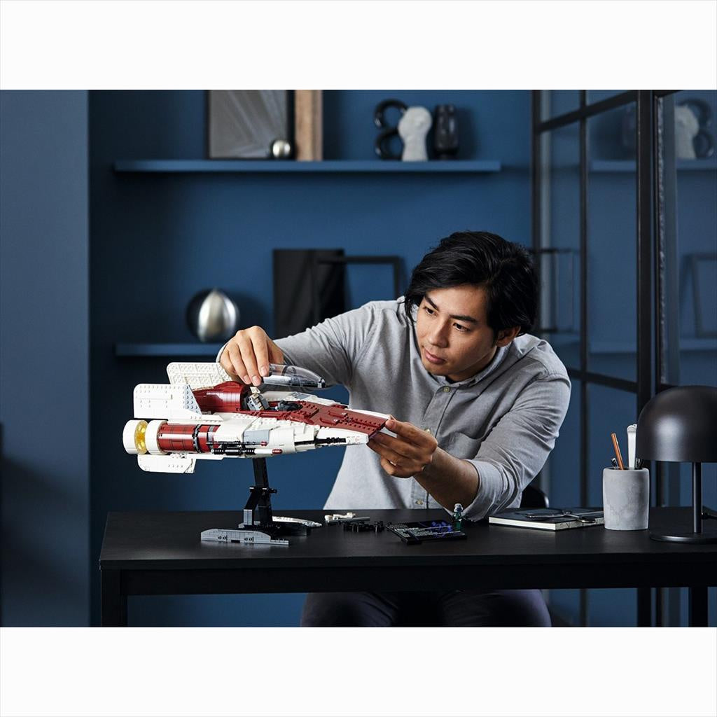 LEGO Star Wars 75275 A Wing Starfighter