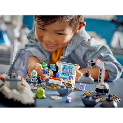 LEGO City 60429 Spaceship and Asteroid Discovery
