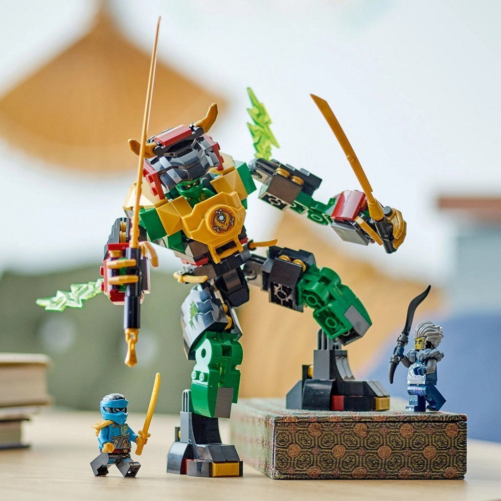 LEGO Ninjago 71817 Lloyd Elemental Power Mech