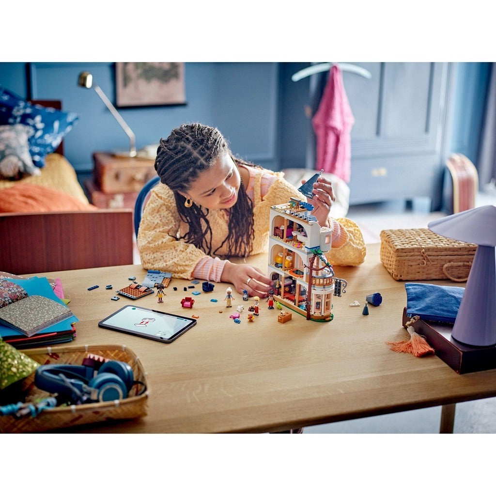 LEGO Friends 42638 Castle Bed and Breakfast