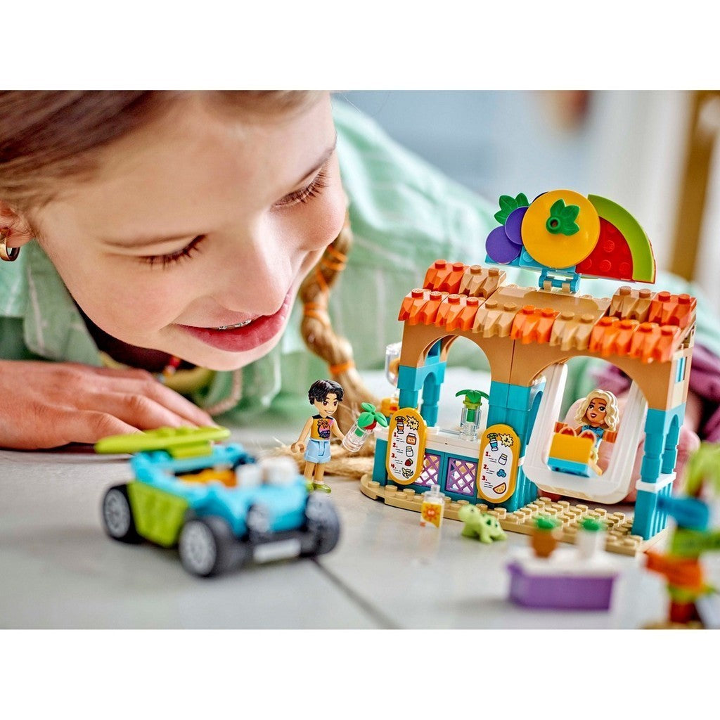 LEGO Friends 42625 Beach Smoothie Stand