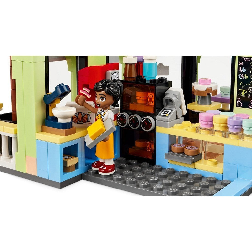 LEGO Friends 42618 Heartlake City Cafe